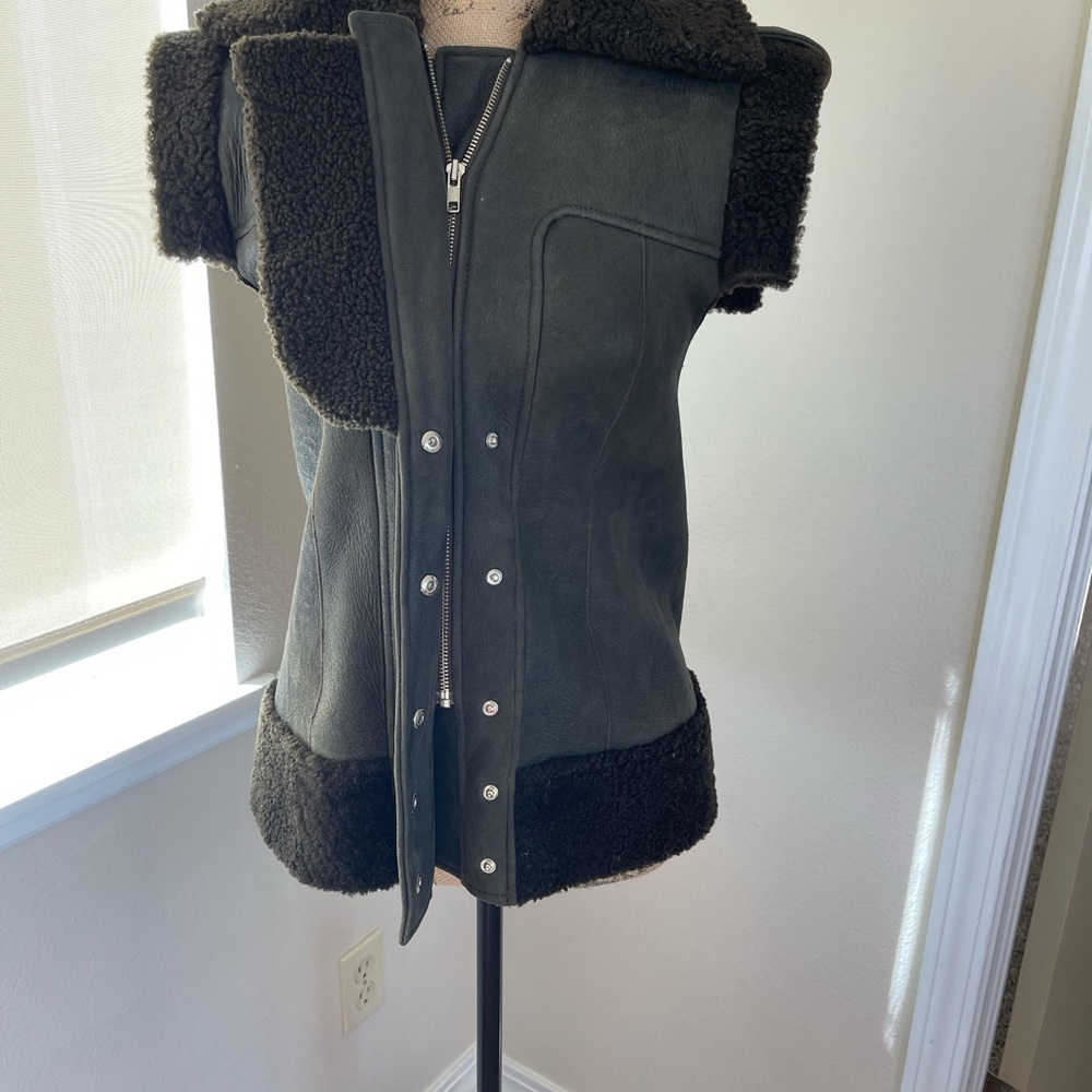 Derek Lam motorcycle biker zip-up vest. Brown. 100% Pelle Di Angelo lambskin. 4 - Picture 5 of 11